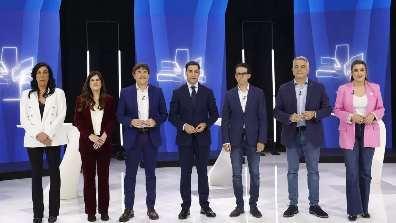 Los candidatos a lehendakari a su llegada a la sede de ETB para participar en un debate electoral en Bilbao, a 16 de abril de 2024.