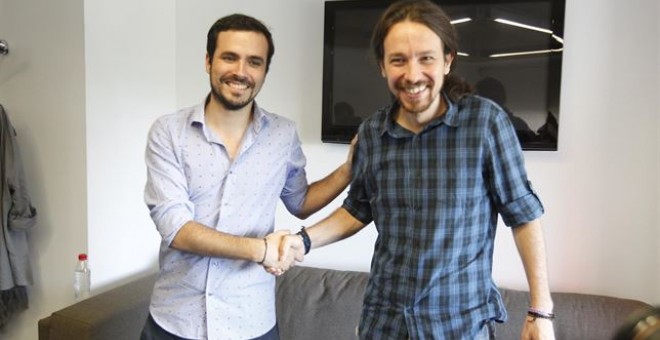 Alberto Garzón rechaza la oferta de Pablo Iglesias de integrarle en la lista de Podemos
