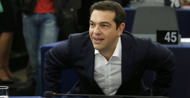El primer ministro griego Alexis Tsipras, en su llegada al Parlamento Europeo de Estrasburgo. REUTERS