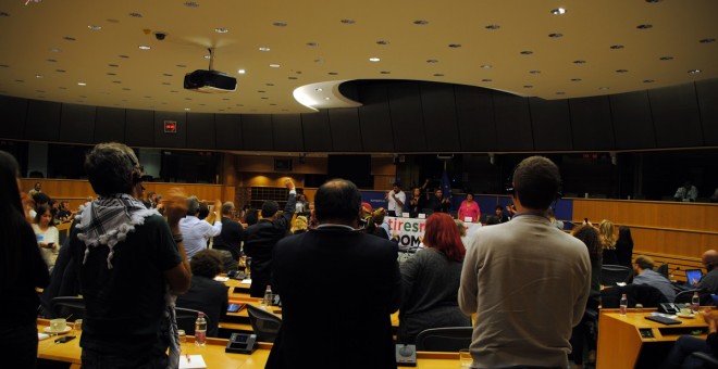 Leila Khaled durante su visita al Parlamento Europeo./ PÚBLICO