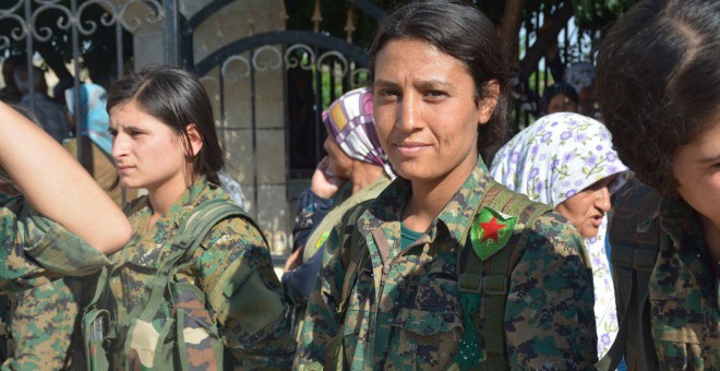 Fotografía de Barin Kobane, la combatiente kurda torturada y mutilada supuestamente por el Ejército de Turquía.