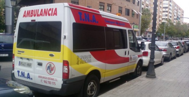 Ambulancia de la Generalitat Valenciana. / Plataforma per la Llengua