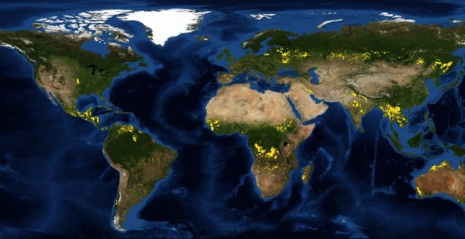 Captura del satélite de la NASA donde se recogen los últimos datos sobre áreas quemadas en el mundo. / FIRMS (NASA)
