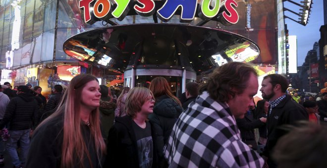 La tienda de Toys R Us en Times Square, en Manhattan (Nueva York). REUTERS/Carlo Allegri