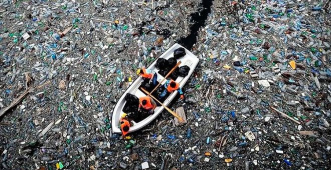 Cada hora se vierten al mar cerca de 500.000 kg de plásticos en todo el mundo