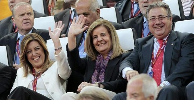 La presidenta de la Junta, Susana Díaz, con los ministros Fátima Báñez y Zoido, en la final de la Europa League. EFE/Archivo