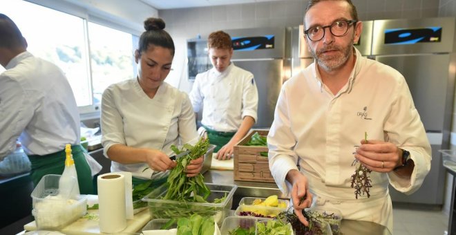 El chef francés Sébastien Bras en su restaurante 'Le Suquet'. AFP