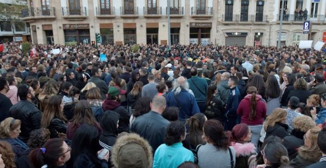 Jornada de duelo y concentraciones en Almería tras la muerte de Gabriel Cruz-EFE