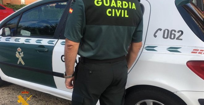 Imagen de archivo de un agente de guardia civil de La Rioja. EUROPA PRESS