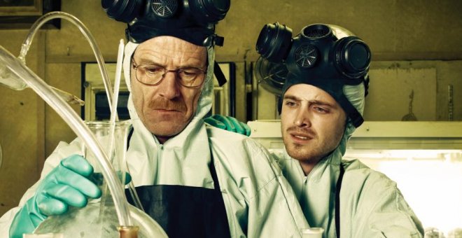 Bryan Cranston y Aaron Paul, protagonistas de 'Breaking Bad'. / AMC