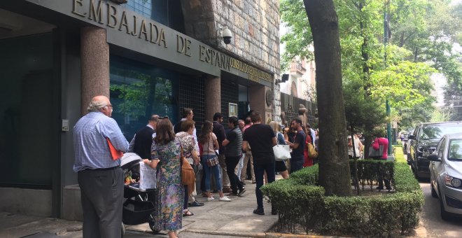 Imagen del consulado en la Embajada de España en México.
