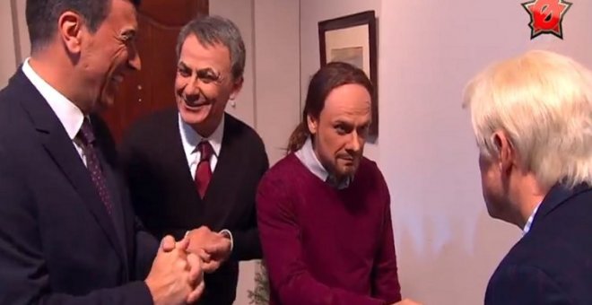 Pedro presenta a Pablo a sus padres ZP y Felipe (y menudo disgusto): el divertido ‘sketch’ de Polònia