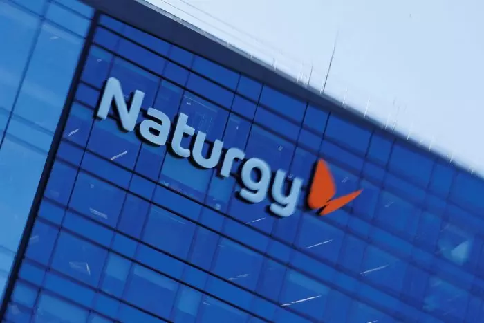 Criteria confirma conversaciones 'en estadio preliminar' con un inversor para Naturgy