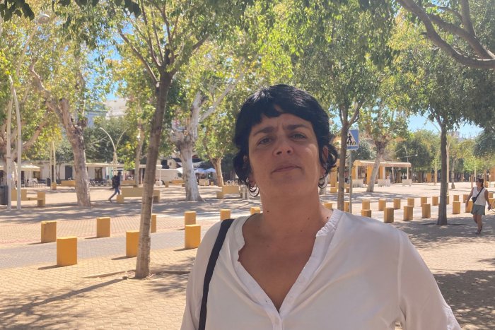 Carmen Yuste (Ustea): "En Andalucía hay casi 2.000 clases públicas menos desde que gobierna Moreno Bonilla"