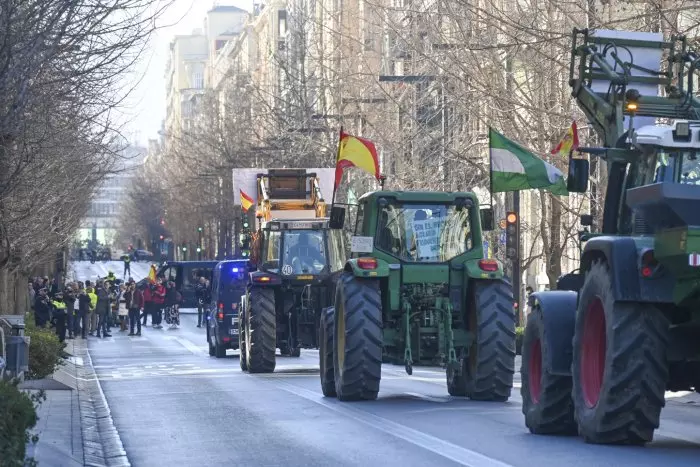 Los agricultores se dirigen hacia Madrid en el primer acto masivo de esta ola de protestas