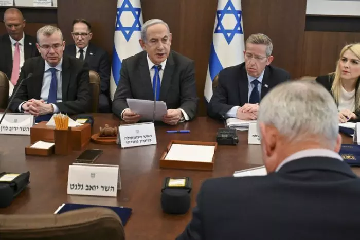 Netanyahu dice que "no habrá alto al fuego sin el regreso de rehenes" tras seis meses de guerra