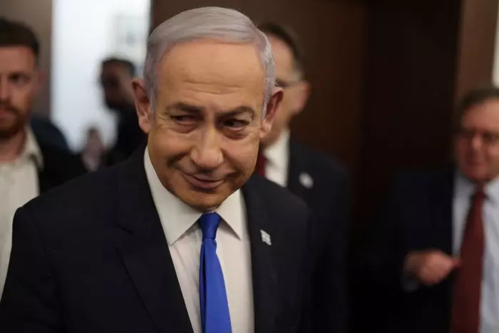 Israel cumple su amenaza y ataca a Irán