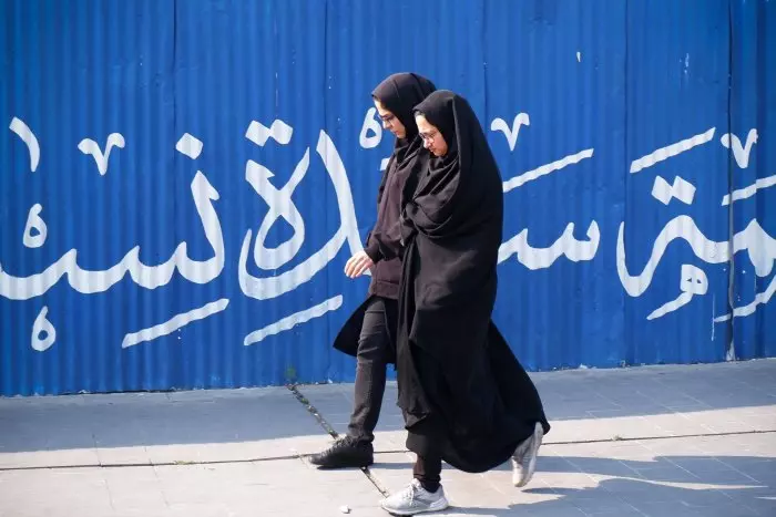 El miedo se impone en las calles de Teherán ante la nueva campaña para reimponer el velo