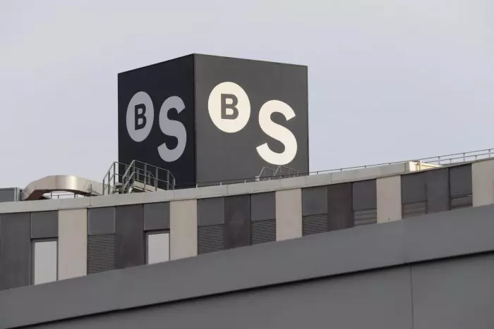 Consens polític i sindical contra l'OPA hostil del BBVA per absorbir el Banc Sabadell