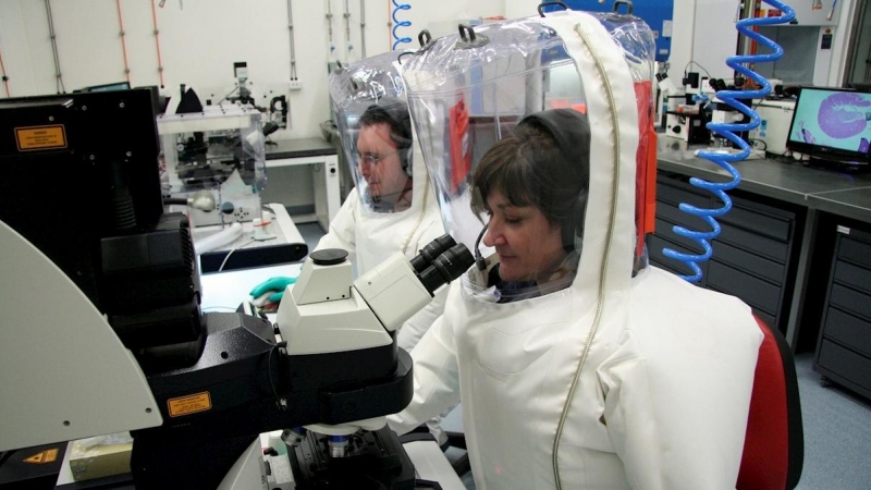 31/01/2020.- Científicos australianos trabajan para elaborar una vacuna contra el coronavirus. / EFE