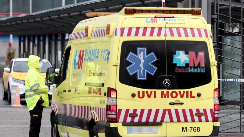 Una ambulancia del SUMMA 112. EP