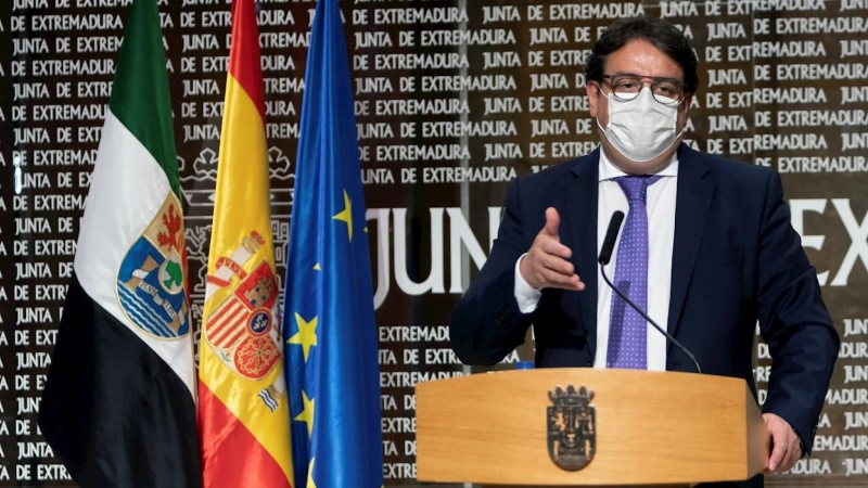 El vicepresidente segundo de la Junta de Extremadura y consejero de Sanidad, José María Vergeles, en una imagen de archivo. EFE/ Jero Morales