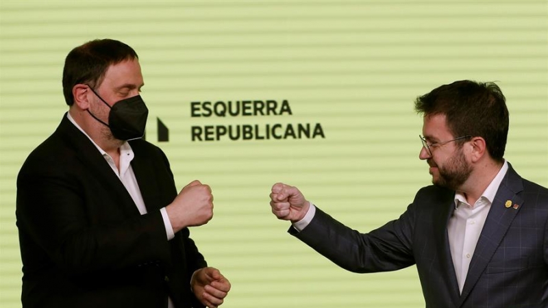 El candidato de ERC a la presidencia de la Generalitat, Pere Aragonès, y el presidente del partido, Oriol Junqueras.