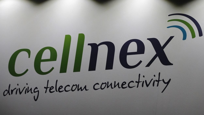 El logo de Cellnex en el Mobile World Congress (MWC) de Barcelona en 2018. AFP/Pau Barrena