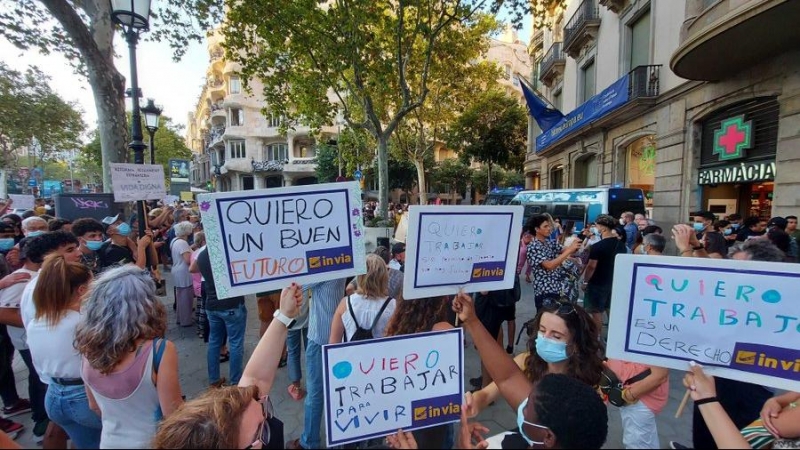 Una imatge de la concentració d'aquest diumenge a Barcelona per reclamar la reforma del reglament d'estrangeria.