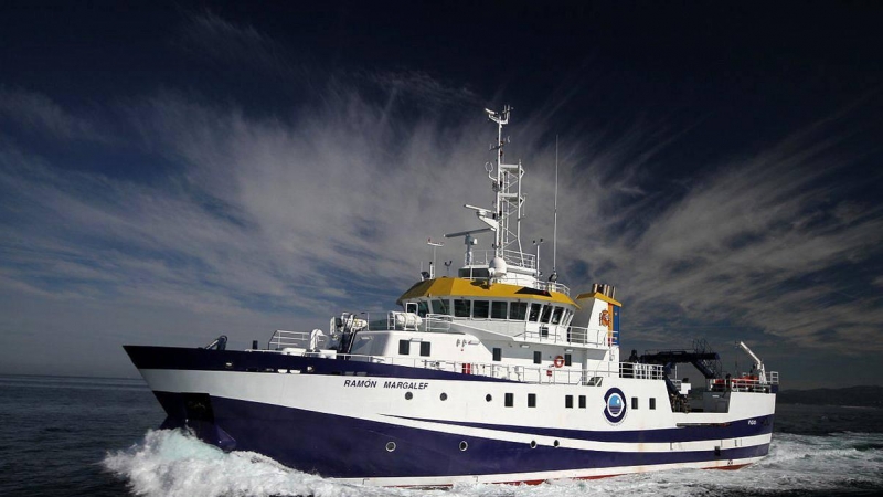 El buque Ramon Margalef se ha desplazado a La Palma para realizar investigaciones oceanográficas.