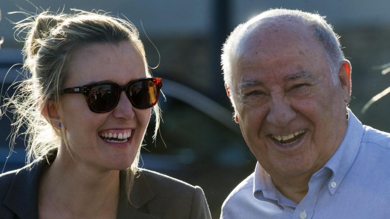 La nueva presidenta de Inditex con su padre y fundador de la compañía en un torneo de hípica.