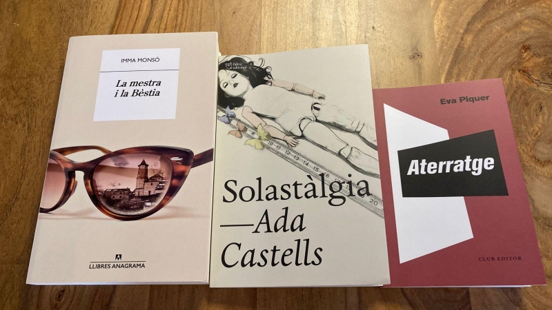 24/02/2023 - Les portades dels llibres d'Eva Piquer, Ada Castells i Imma Monsó.