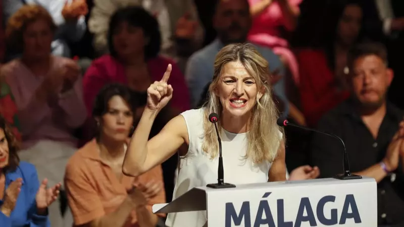 La vicepresidenta segunda del Gobierno y líder de Sumar, Yolanda Díaz, durante su intervención en un acto de campaña este lunes en el palacio de Congresos de Málaga
