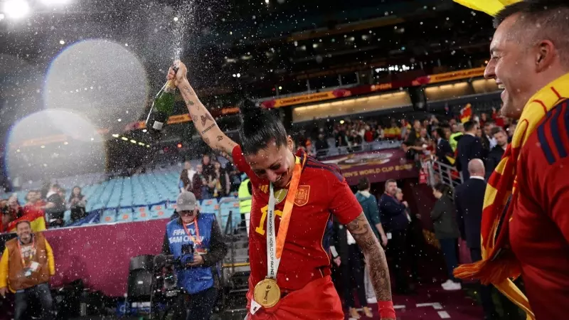 La futbolista Jenni Hermoso durante la celebración tras la victoria de España en el Mundial femenino, en Australia, a 20 de agosto de 2023.