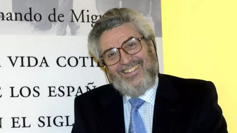 Fallece el sociólogo Amando de Miguel.