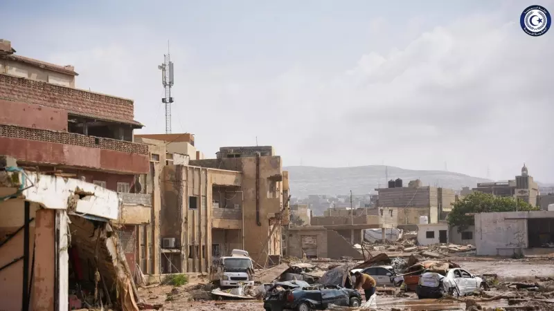 Imagen distribuida por el Departamento de Comunicación del Gobierno de Libia en una red social que muestra los destrozos en la ciudad de Derna, la más afectada por las lluvias torrenciales que han dejado por el momento unas 2.400 víctimas mortales y 10.00