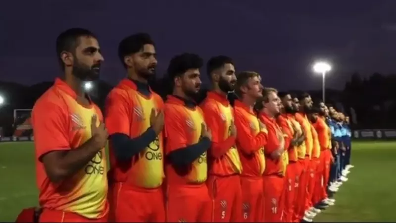 Los jugadores de la selección española de críquet durante un partido en Málaga, a 27 de septiembre de 2023.