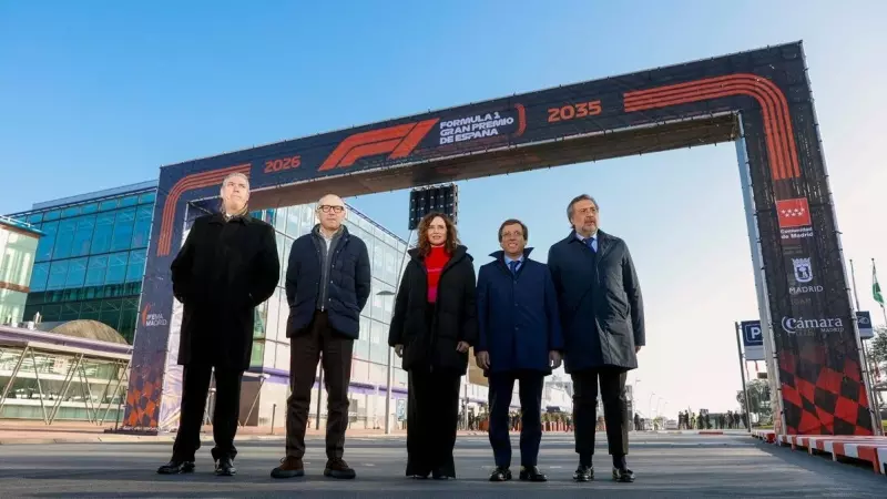 23/01/2024 - La presidenta de la Comunitat de Madrid, Isabel Díaz Ayuso, i l'alcalde de la ciutat, José Luis Martínez Almeida, en la presentació del Gran Premi de Fórmula 1.