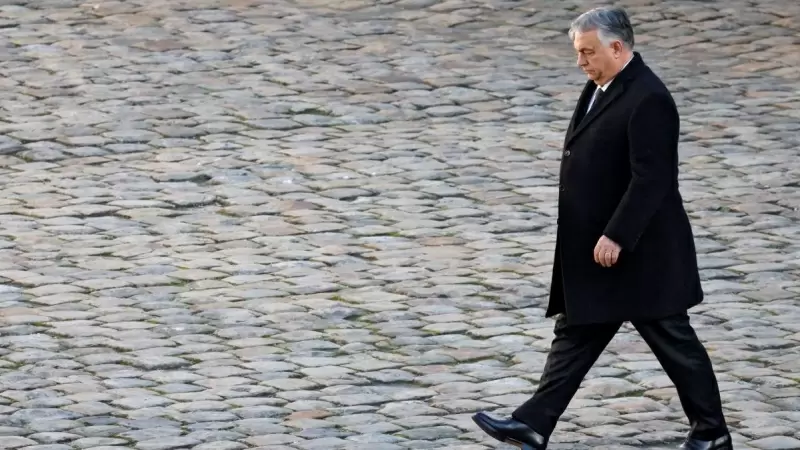 El primer ministro húngaro, Viktor Orbán, durante la ceremonia de homenaje a Jacques Delors, en el Hotel des Invalides de París, a 5 de enero de 2024.