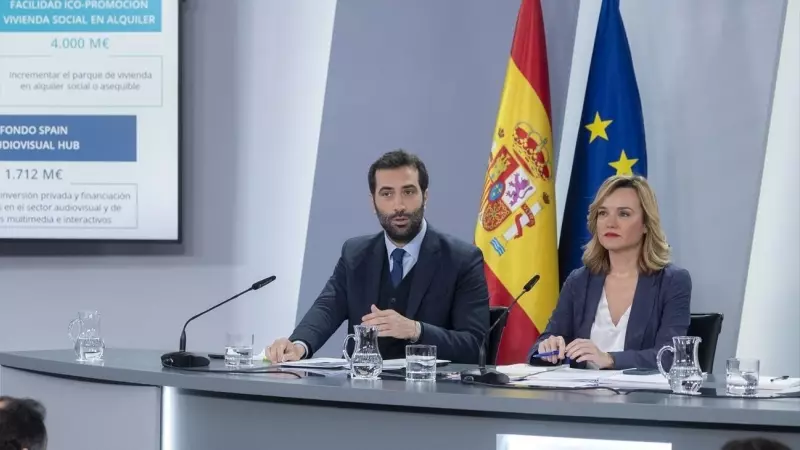 El ministro de Economía, Carlos Cuerpo, y ministra de Educación, Pilar Alegría, durante una rueda de prensa posterior a la reunión del Consejo de Ministros.