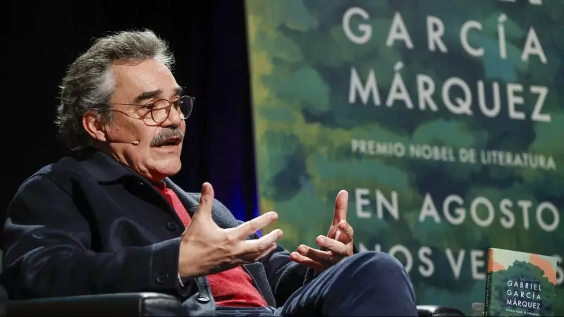 Los hijos de Gabriel García Márquez, Gonzalo García Barcha (en la imagen) y Rodrigo García Barcha, presentan la novela inédita de su padre, 'En agosto nos vemos'; en el marco del X aniversario de la muerte del escritor colombiano, este martes en Madrid.