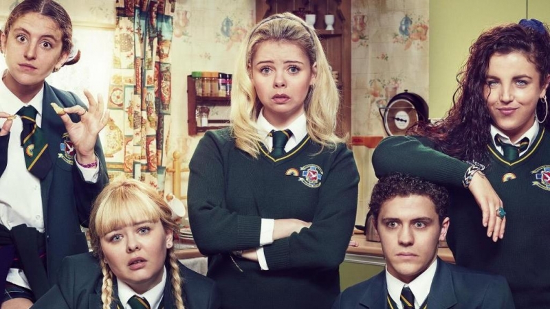 'Derry Girls' (Netflix), una de las mejores series de episodios cortos.