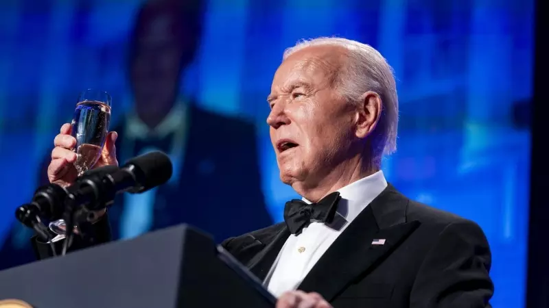 El presidente de EE.UU., Joe Biden, durante su discurso en la cena organizada por la Asociación de Corresponsales de la Casa Blanca.