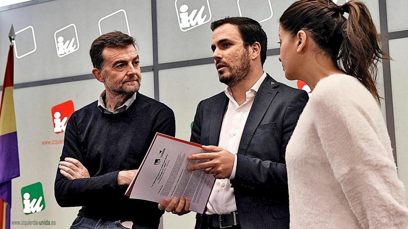 Antonio Maíllo, Alberto Garzón y Sira Rego, durante una reunión de la Coordinadora Federal de IU.