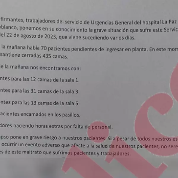El documento firmado por los 31 trabajadores del Hospital Universitario La Paz.