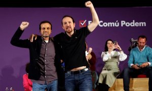 El candidat d'Unidas Podemos a la Moncloa, Pablo Iglesias, participa aquest dimecres del mitin central de campanya dels comuns a Barcelona, al costat de l'alcaldessa de la ciutat, Ada Colau, i amb el cap de llista d'En Comú Podem al Congrés, Jaume Asens.