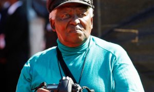 02/01/24 - Peter Magubane en una foto de archivo de 2011, en Johannesburgo, Sudáfrica.