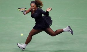 Serena Williams, con tutú, tras el veto a su traje posparto. / EFE