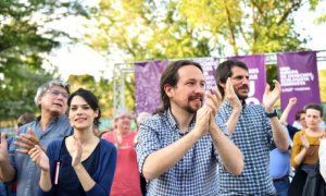 Pablo Iglesias e Isabel Serra durante el mitin central de campaña de las elecciones europeas / Podemos