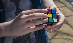 Un algoritmo se ha enseñado a sí mismo a resolver el cubo de Rubik sin ayudarse de la experiencia humana. / Pixabay
